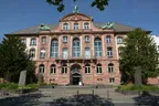 EDMOND. Die letzten Tage der Dinosaurier